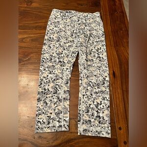 Lululemon leggings. Size 4. NWOT